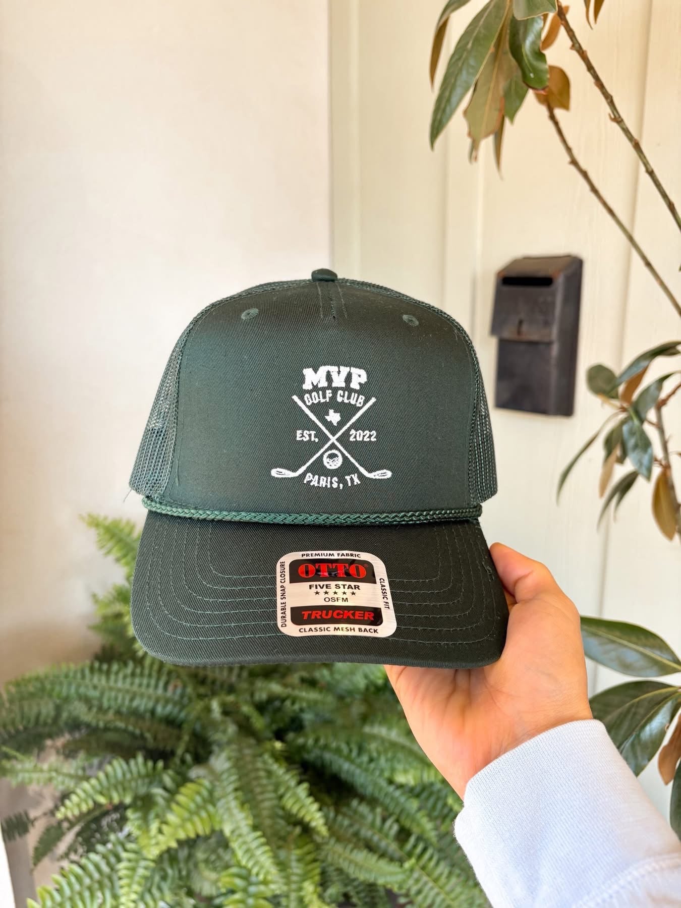 MVP Golf Club Trucker
