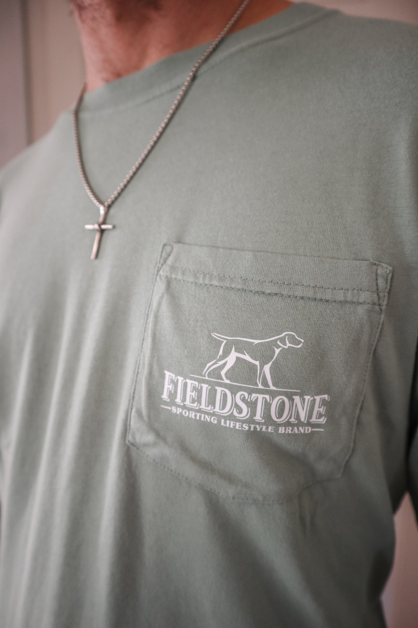 Fieldstone Bird Dog Graphic