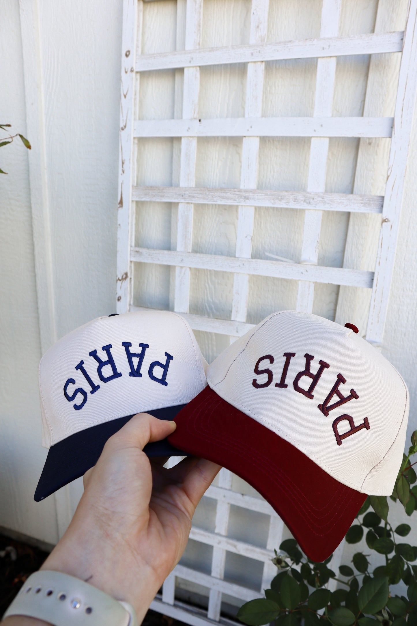 T+L upside down Paris Trucker