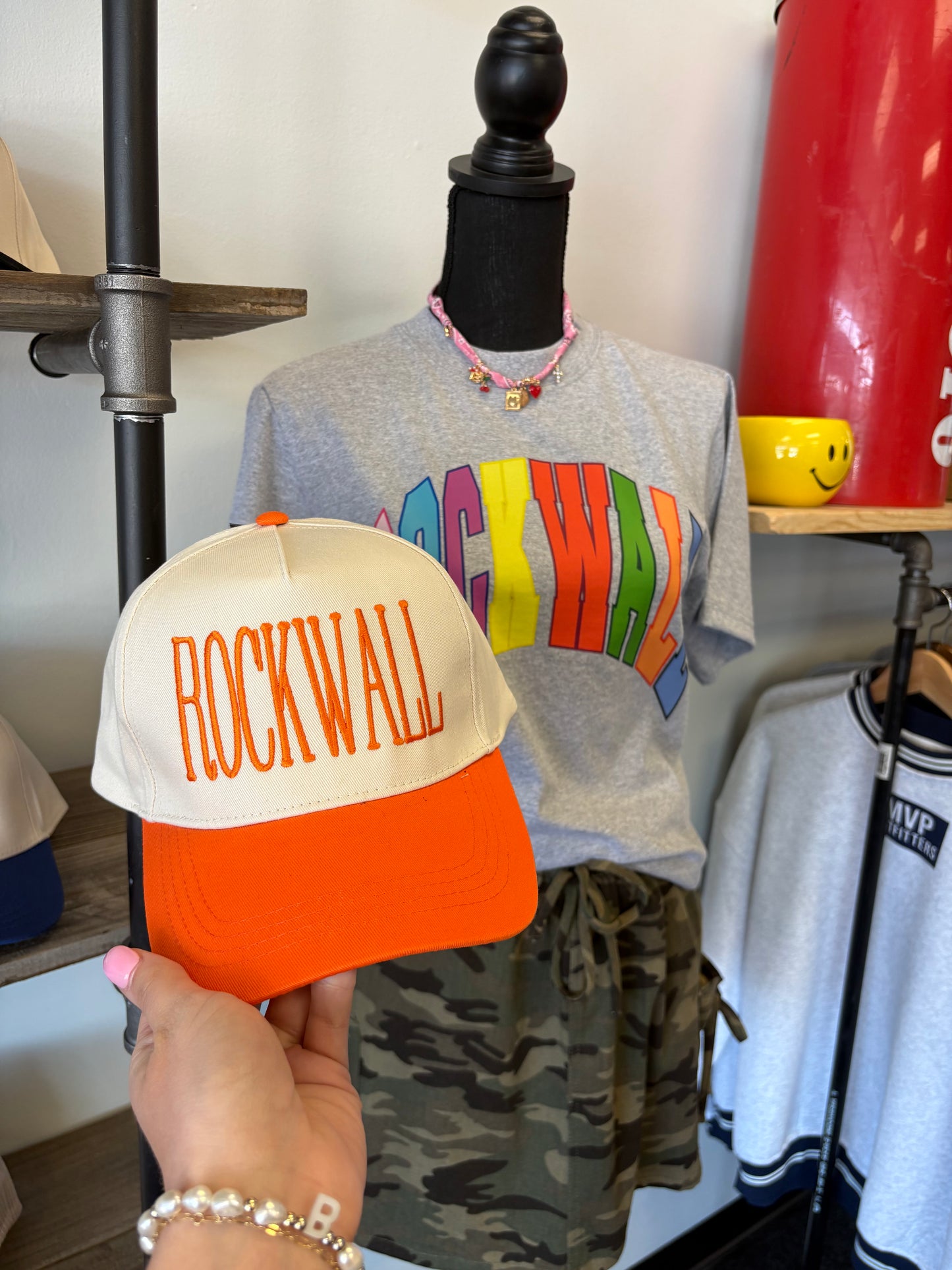 Rockwall color trucker