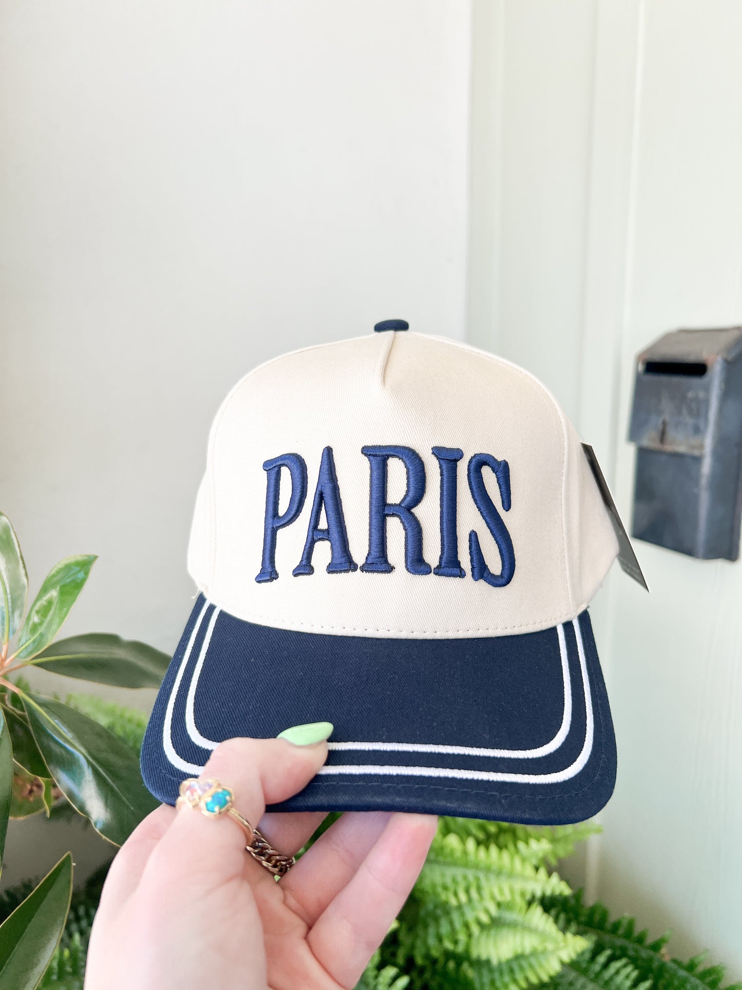 PARIS Puff Trucker